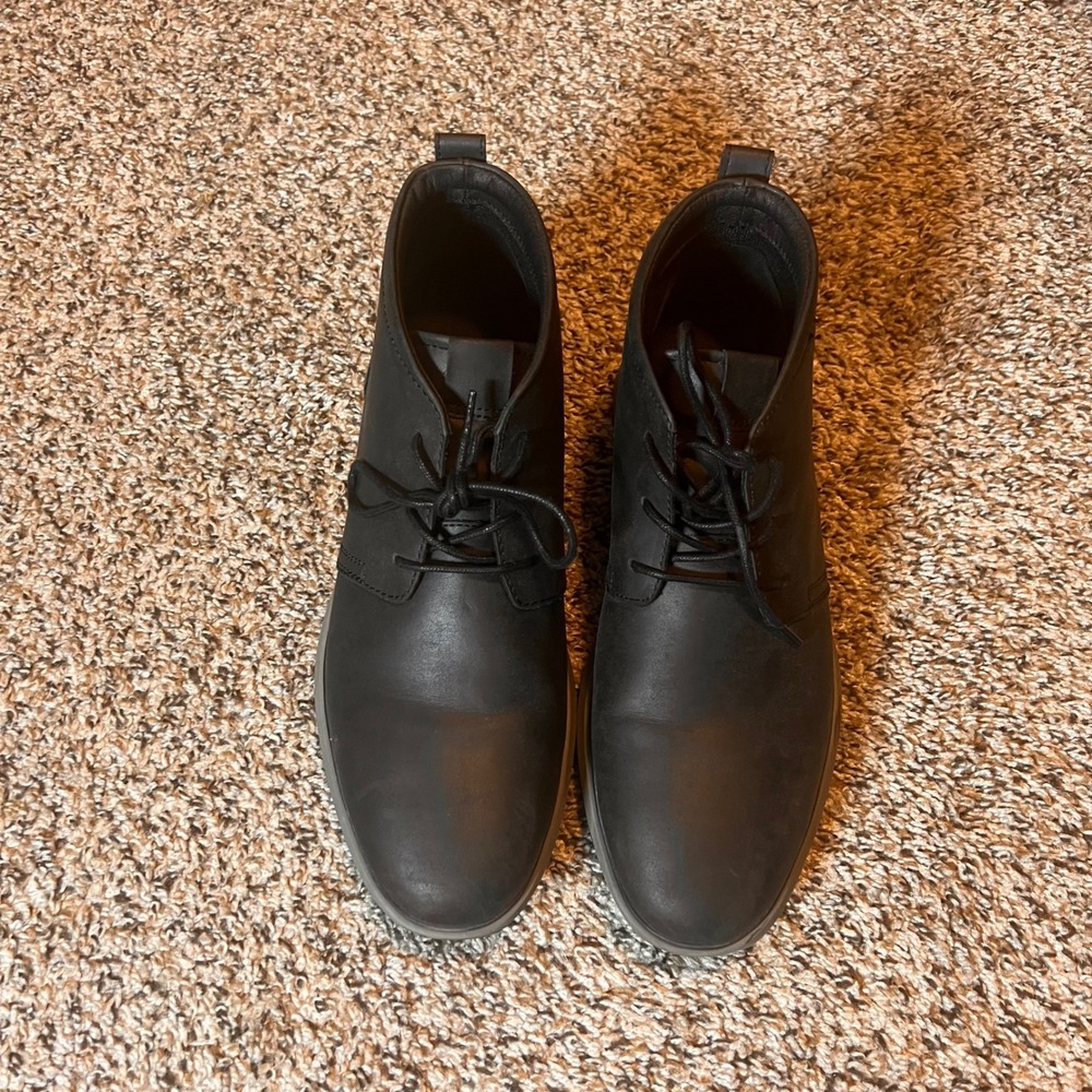 St‎ Johns Bay Mens Black Faux Leather Chukka Boots Lace Up Ankle Boots SZ 9M